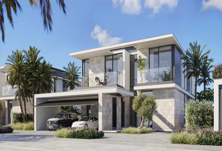 Waterfront Living | Ideal Location | Family Living