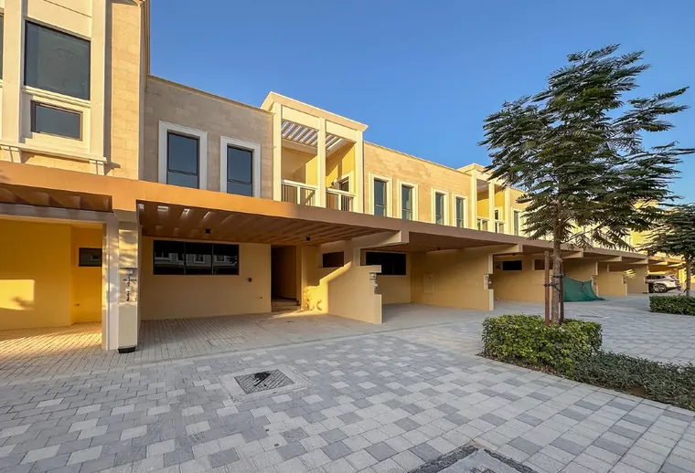 Family Centric | Ready to Move In | Vibrant Living
