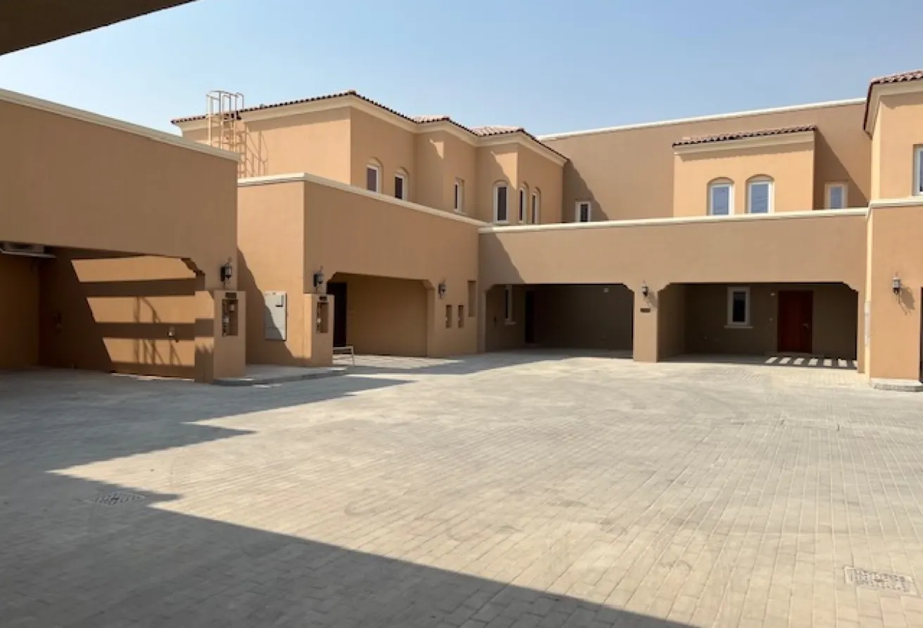 4-Bedroom Cluster Townhouse | Landscaped garden | photo 1