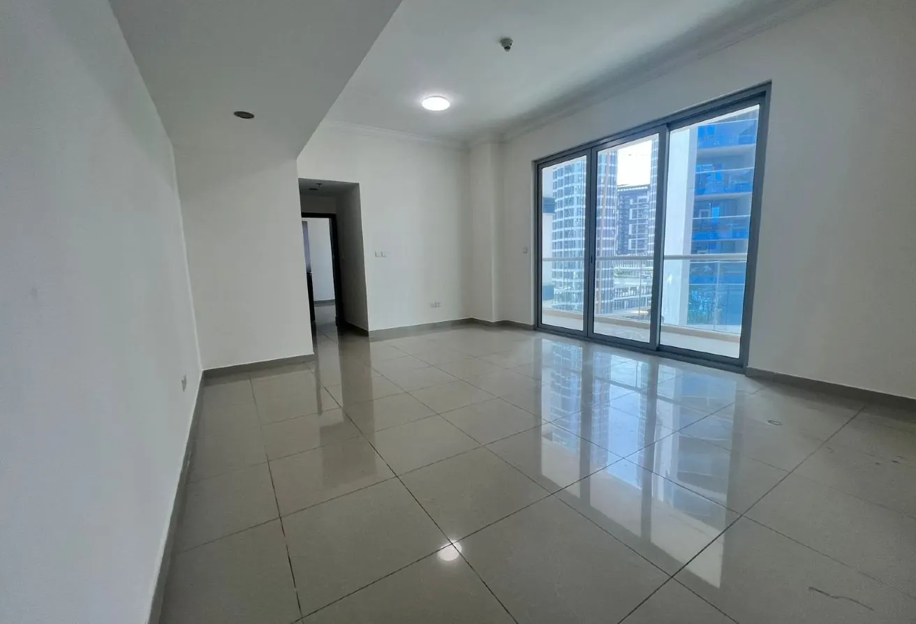 Kitchen Equipped | spacious | Bright 1 bedroom photo 1