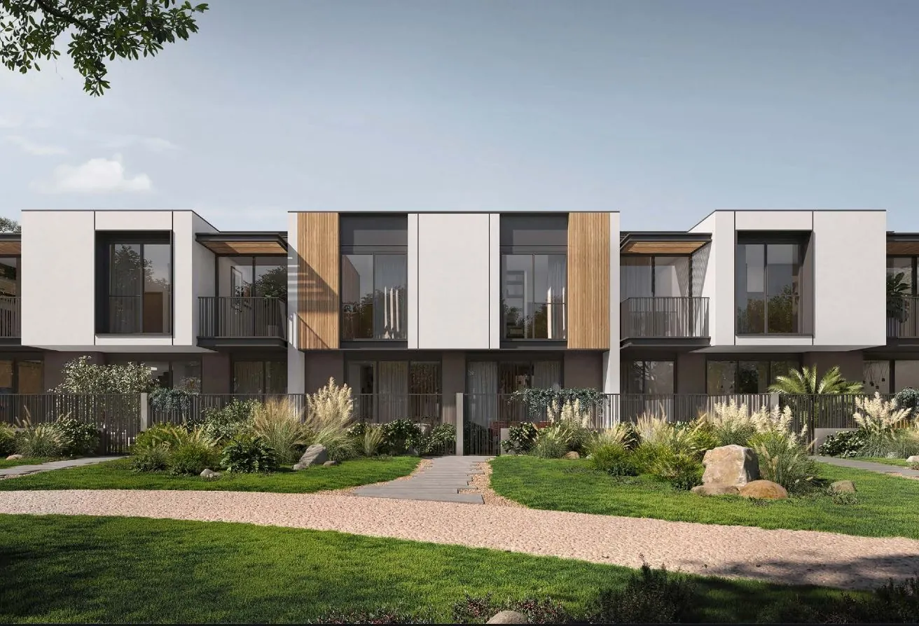 Big Plot | Single Row | Excellent Location photo 1