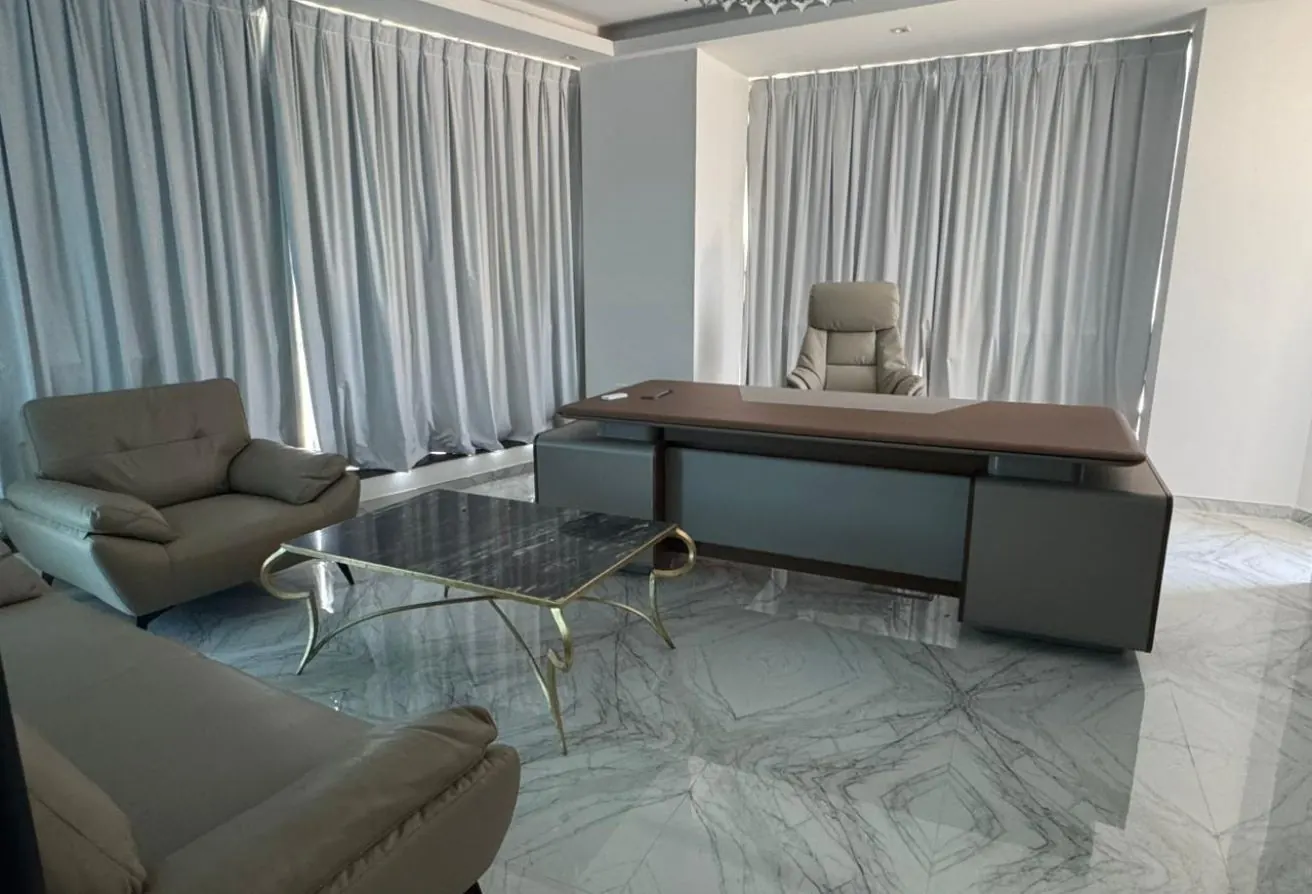 Premium | Fully furnished | Fully Fitted Office photo 1