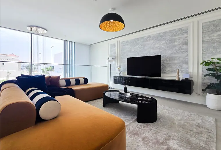 Sophisticated Interior | Private Elevator | Vacant